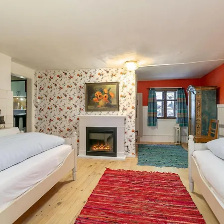 Waldhuesle Tatil Evi Dalaas